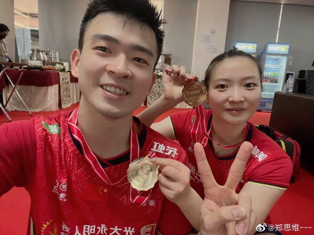 印尼羽毛球队轻取泰国羽毛球队，辛杜高光表现的简单介绍