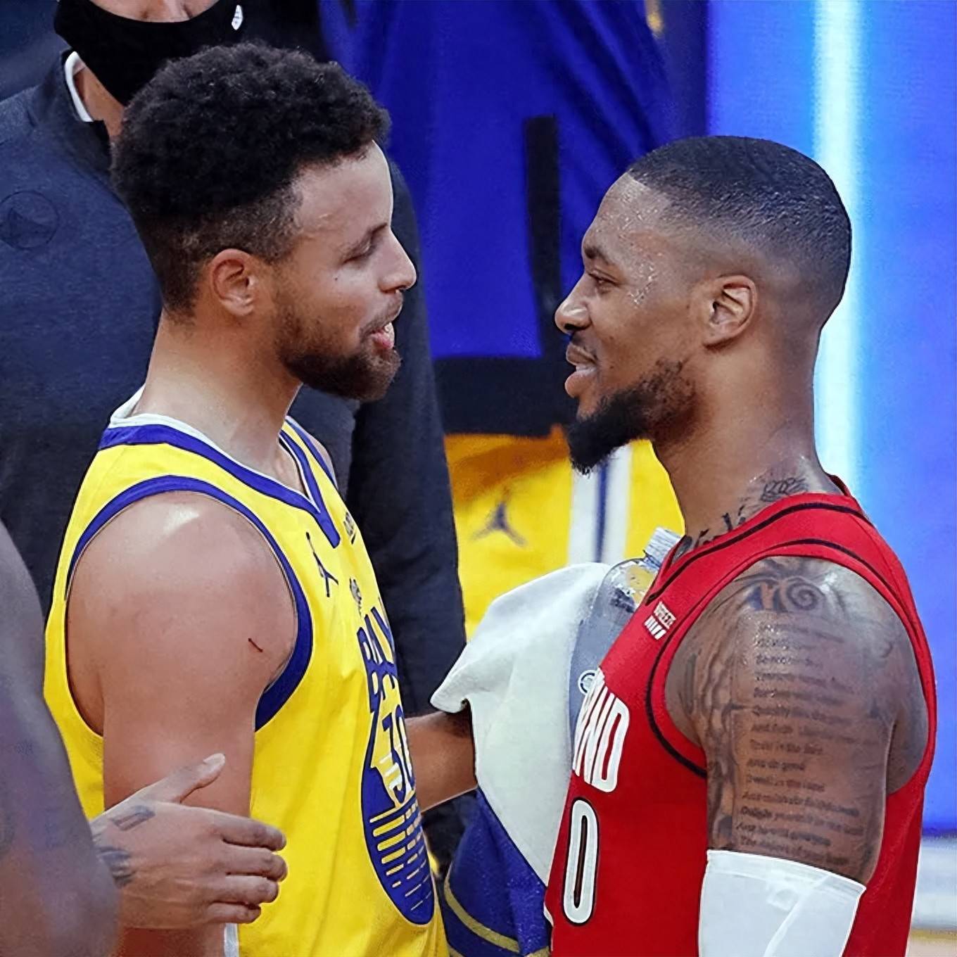 开云体育-奇才翻盘土耳其男篮，利拉德惊艳世界