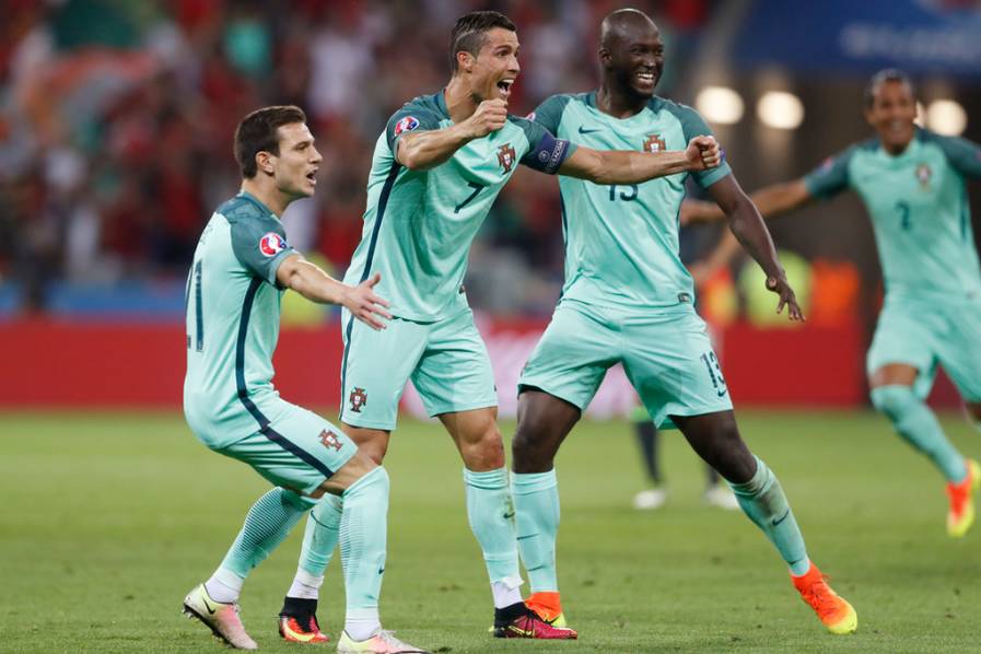 关于日本羽毛球队碾压泰国羽毛球队，辛杜打破历史纪录的信息