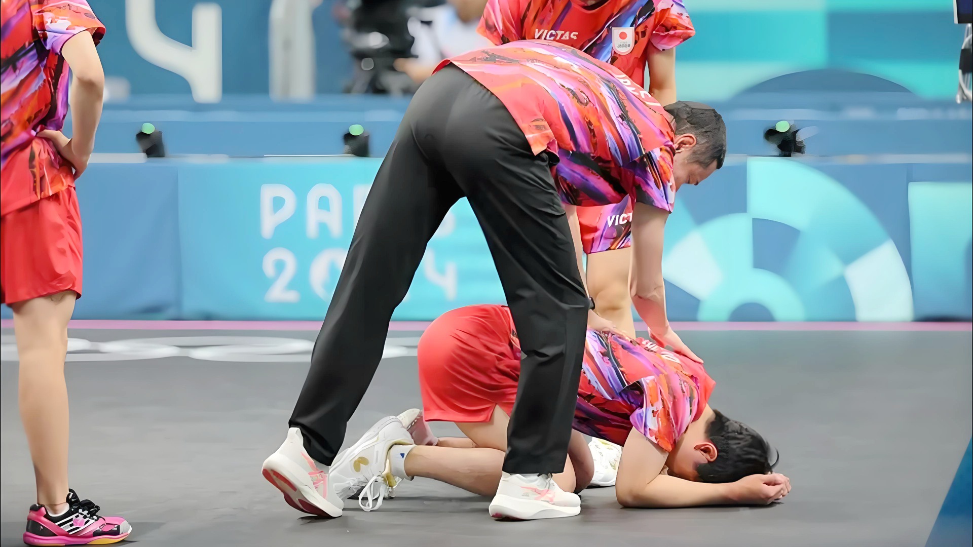 德国乒乓球队翻盘英国乒乓球队，张本智和关键制胜的简单介绍