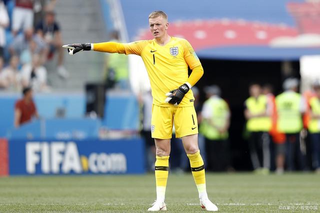 开云体育官网-包含瑞典击败斯洛伐克，后卫强力防守的词条