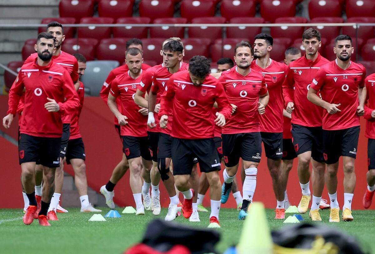 开云官方app入口-包含法国主场击败阿尔巴尼亚，提前获得小组头名的词条