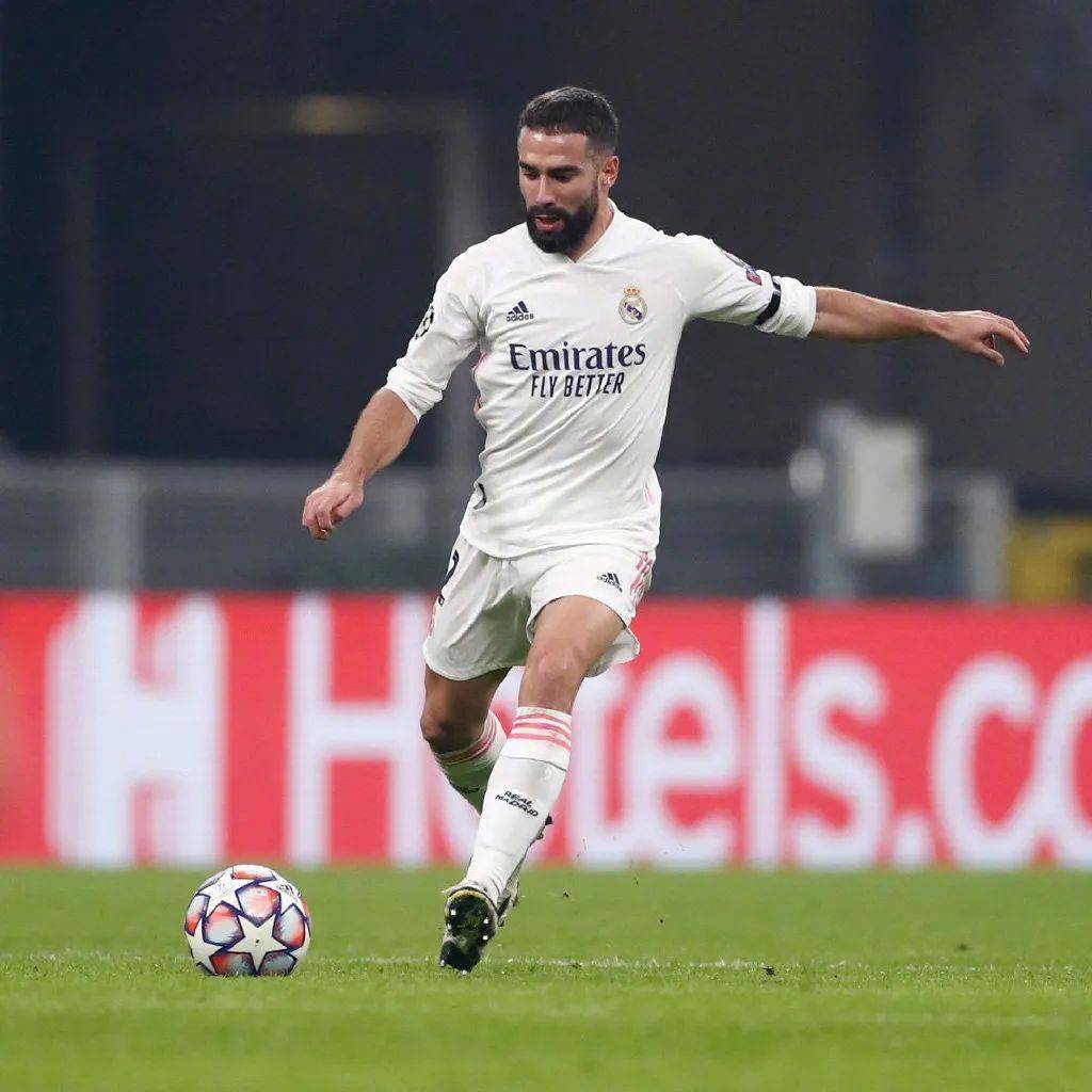 包含德国横扫墨西哥，卡瓦哈尔点燃赛场的词条