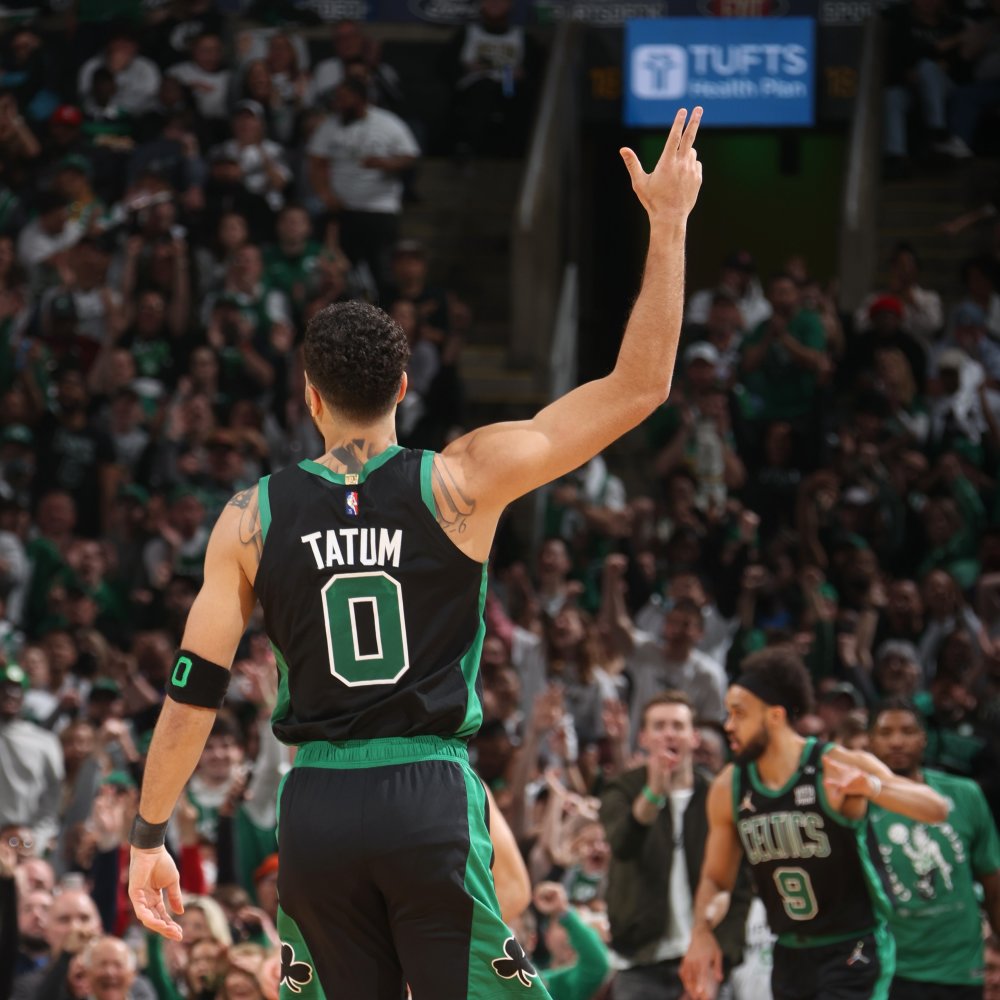 包含篮网力克深圳队，塔图姆高光表现的词条